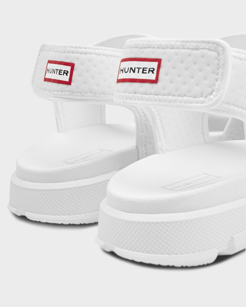 Hunter Original Outdoor Walking Sandals - Shop Online Mens White - URADCH309